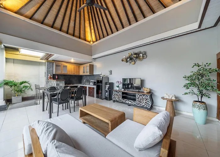 Villa Qlo ,