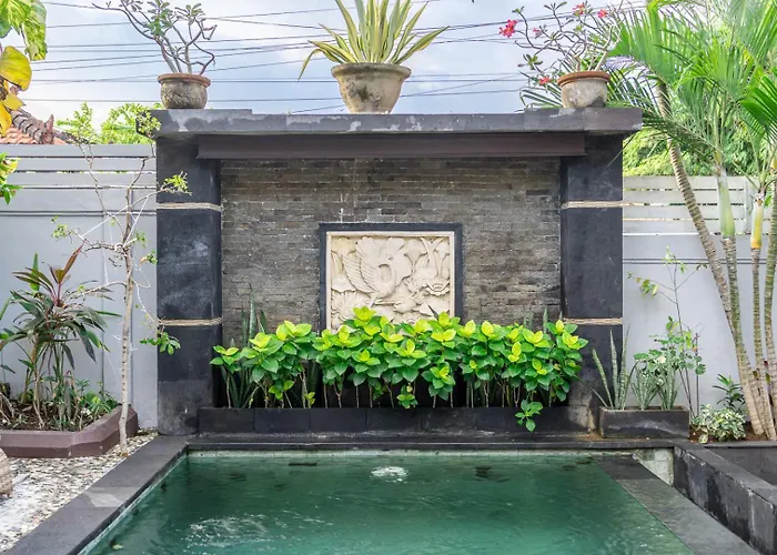 Qlo , Seminyak