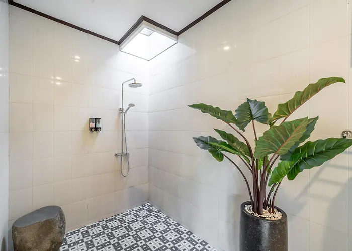 Qlo , Seminyak