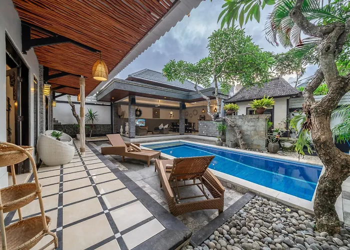 Qlo , * Seminyak